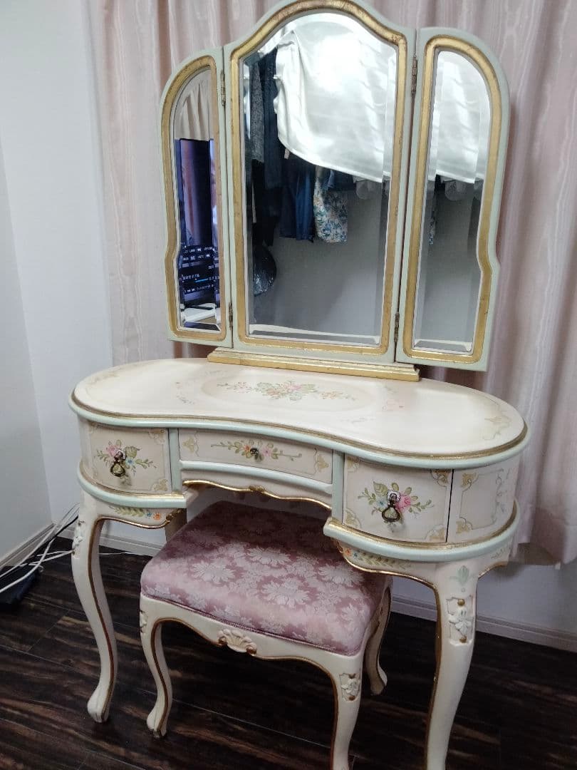 ロココ調　アンティーク　猫足　ドレッサー　三面ミラー