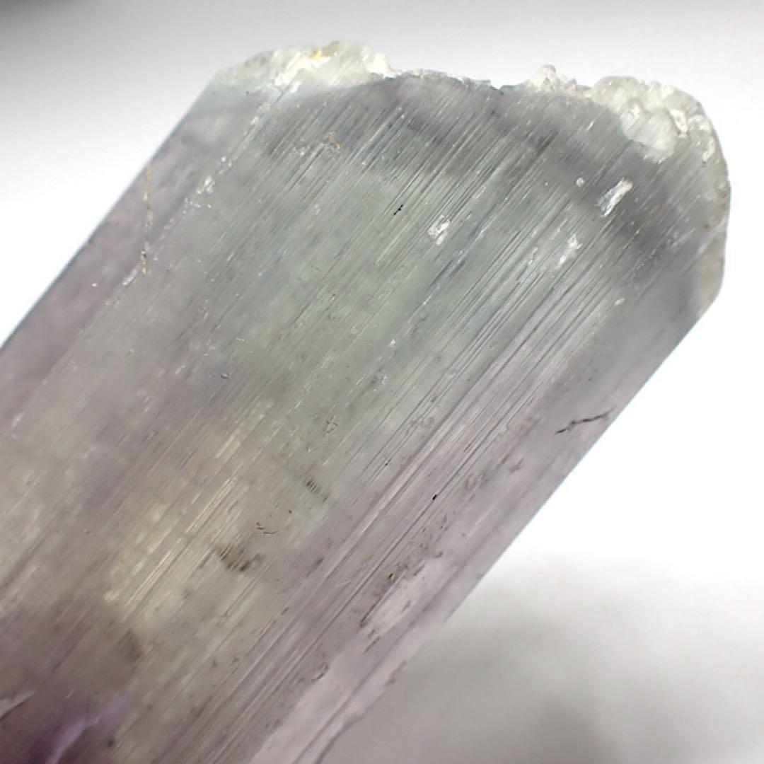 【アフガニスタン産】スポジュメン(クンツァイト)