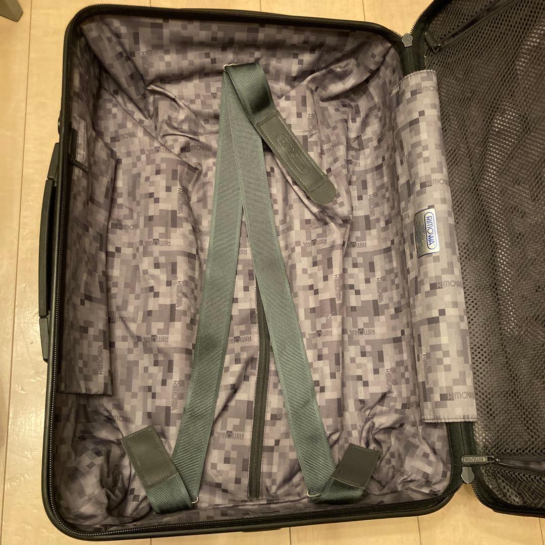 RIMOWA 2輪キャリーケース SALSAネイビー 33L 機内持ち込み可