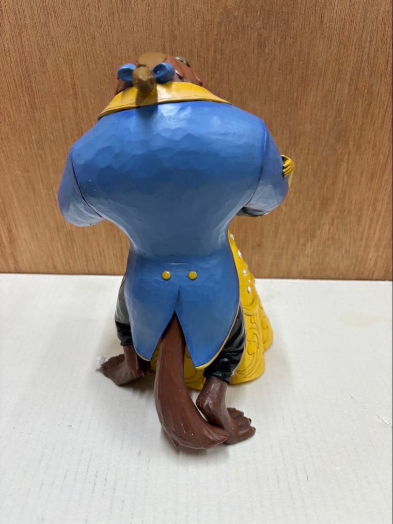 ディズニーショーケース 美女と野獣 大きなフィギュア