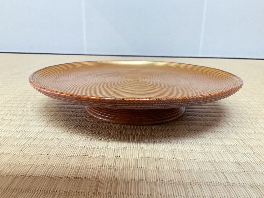 萩井好斎　ろくろ目足付菓子器072