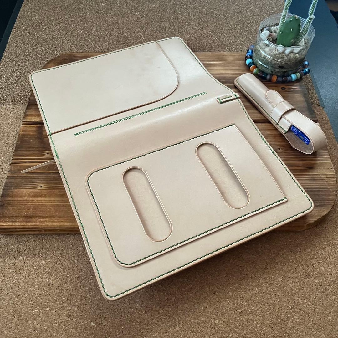 ヌメ革のA5サイズ 手帳カバー117 ペンケース65