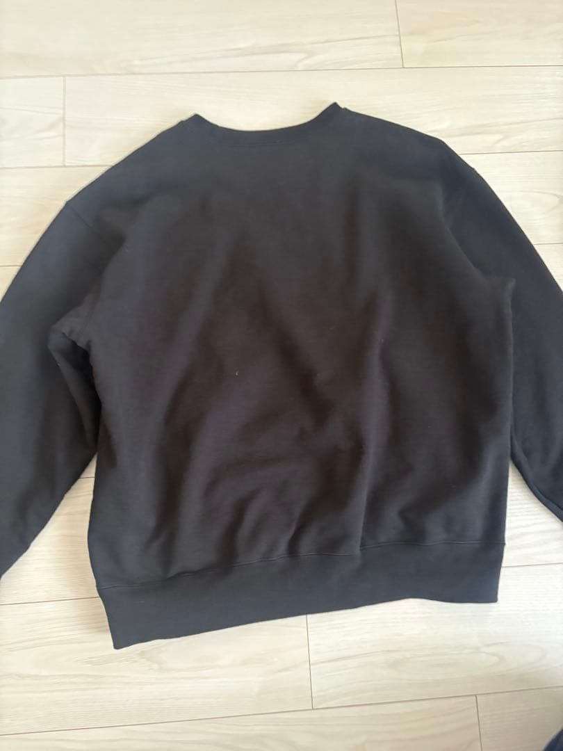 シュプリーム　トレーナー