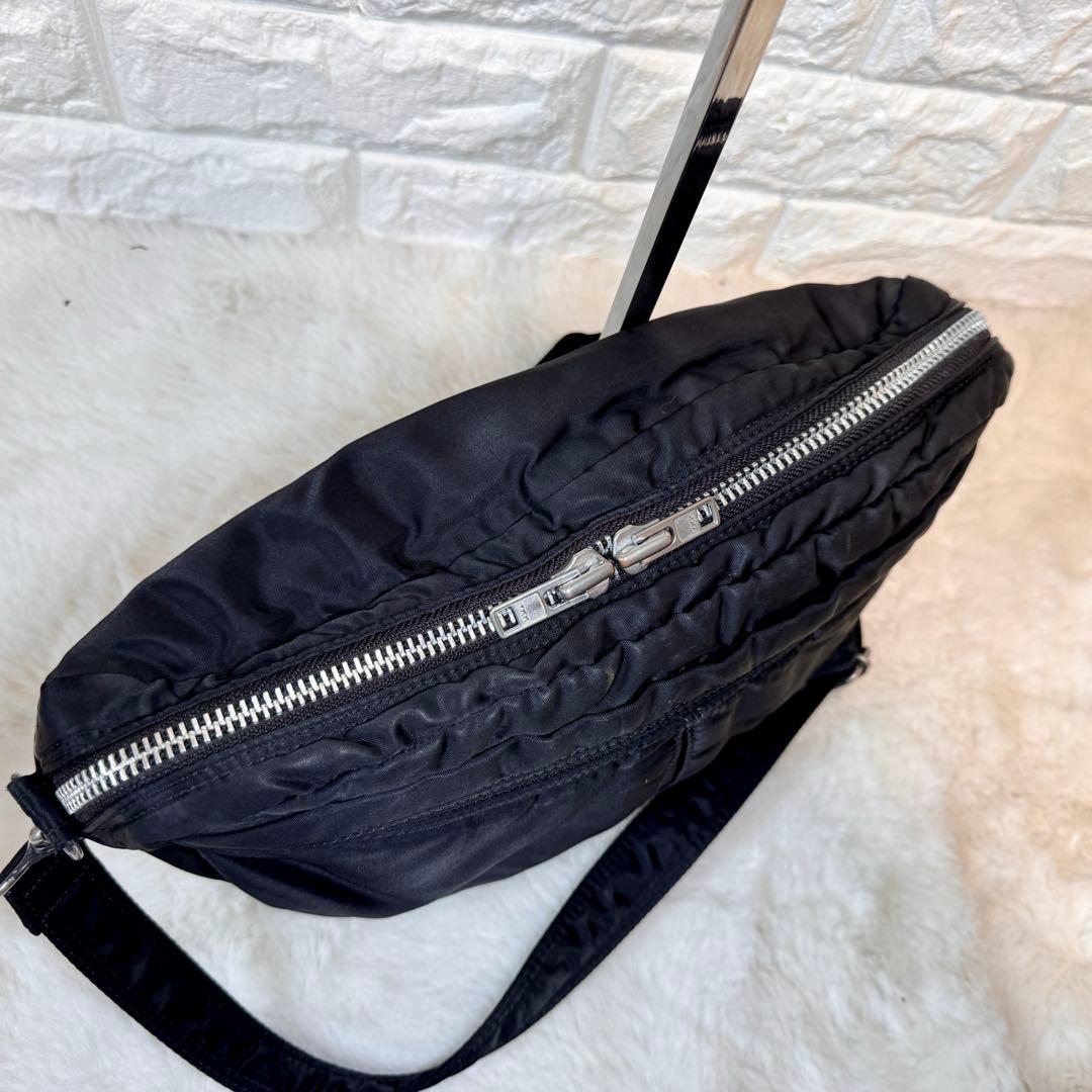 PORTER ポーター タンカー ショルダーバッグ ハーフムーン ブラック