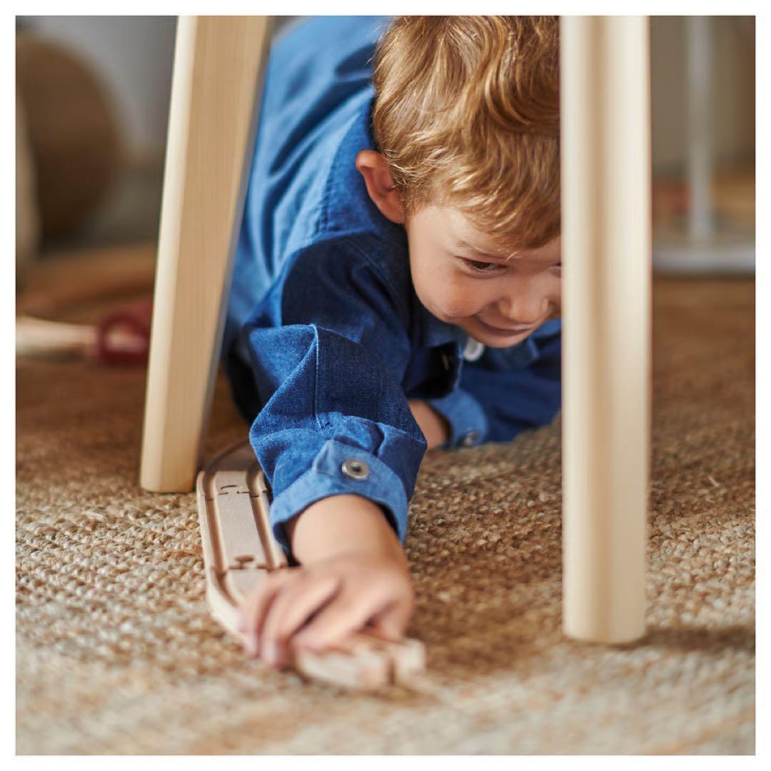 【極美品】IKEA LOHALS ローハルス　ラグ　滑り止め付き