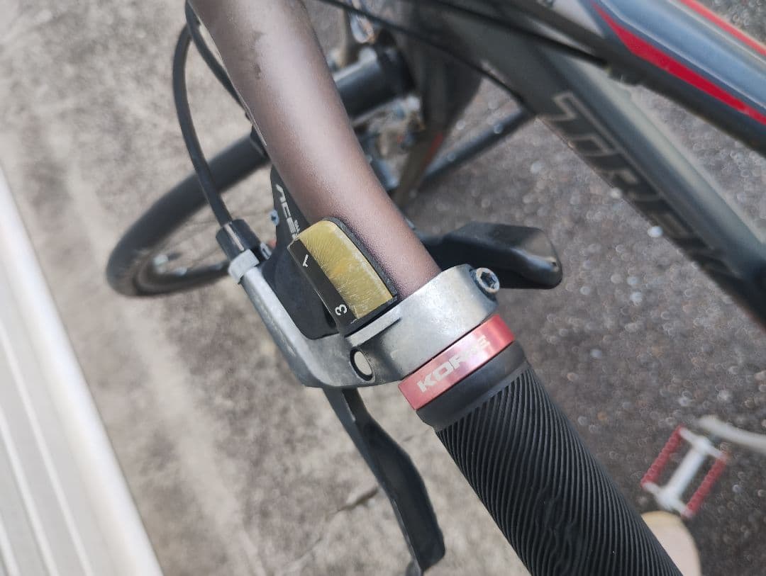 Trek FX7.4 クロスバイク　ロードバイク　現状品　引取限定　サビキズあり