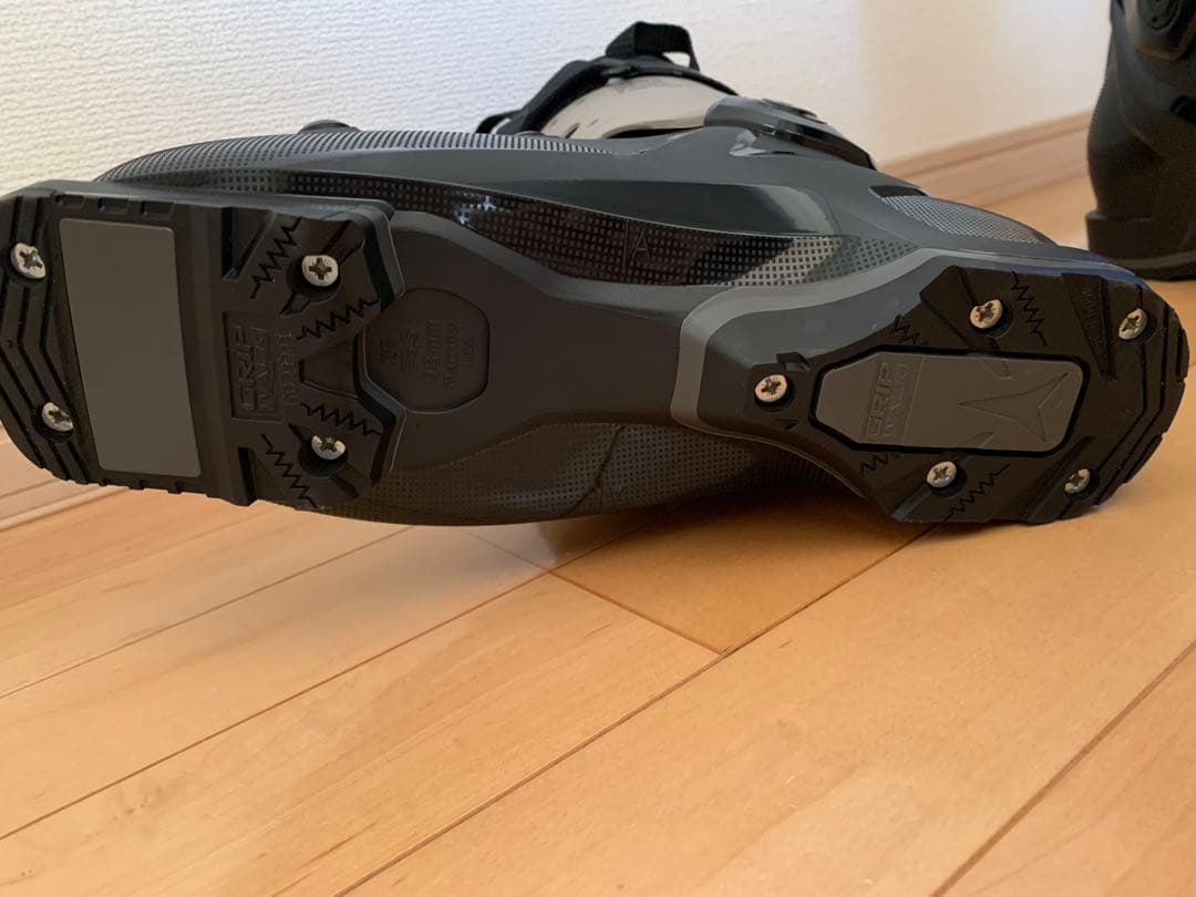 最新　ATOMIC HAWX ULTRA 110 S BOA 26/26.5