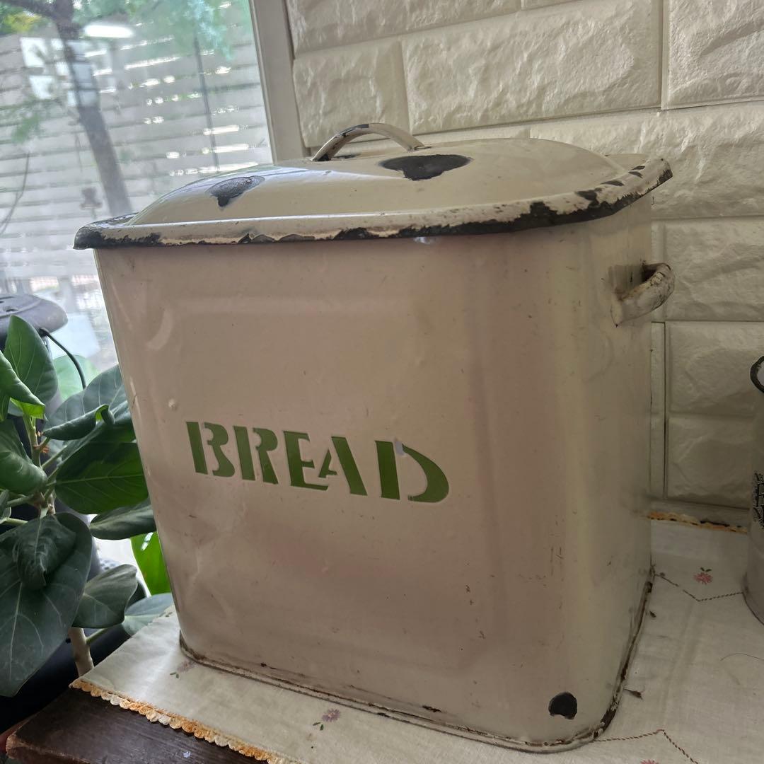 アンティーク　ホーロー　ブレッドボックス　クリーム&グリーン