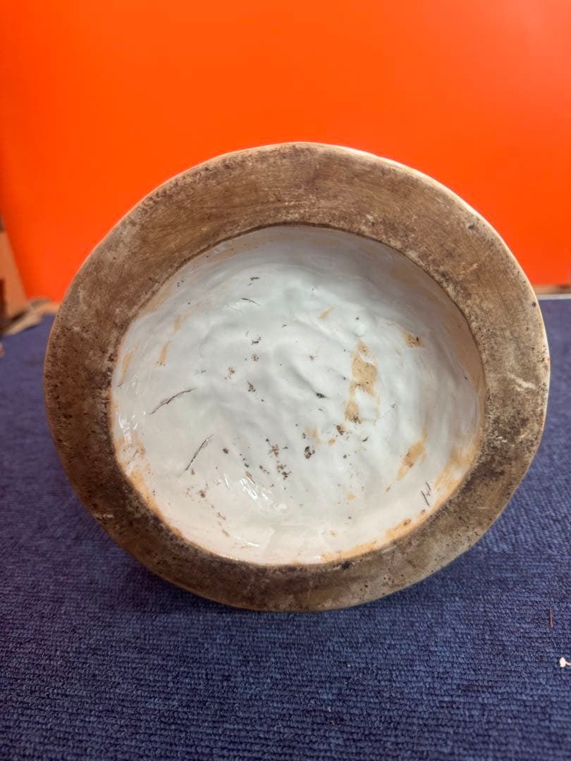 1675  希少　平戸焼　大花瓶 大壺　陰刻 人物浮彫　時代物