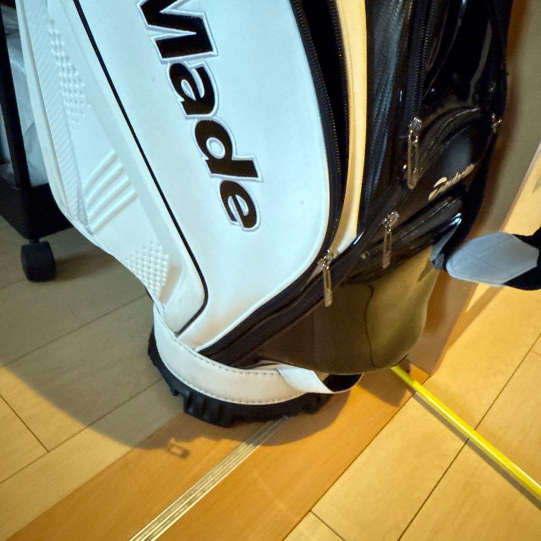 テーラーメイドキャディバッグ