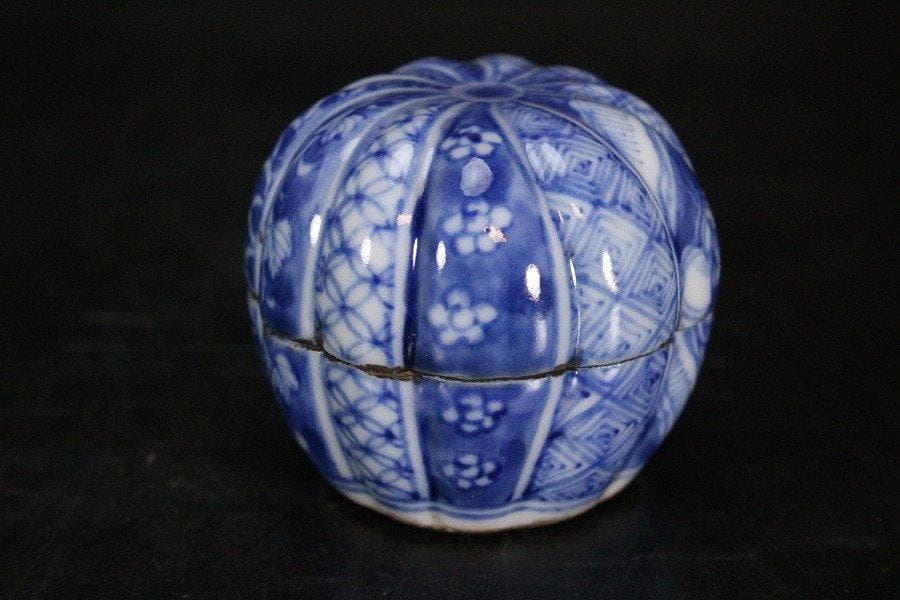 中国美術 青花 祥瑞 香合 五涼太甫 款 茶道具伝来