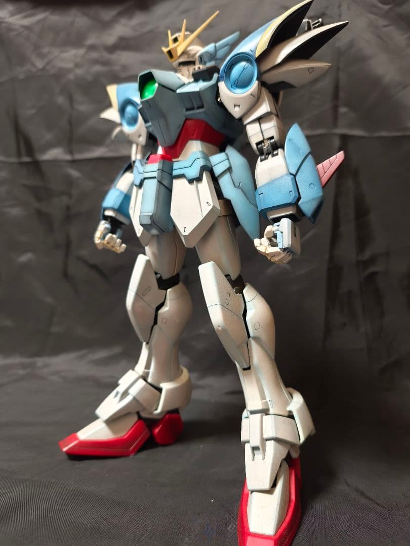 PG 新機動戦記ガンダムW Endless Waltz スノーホワイト完成品