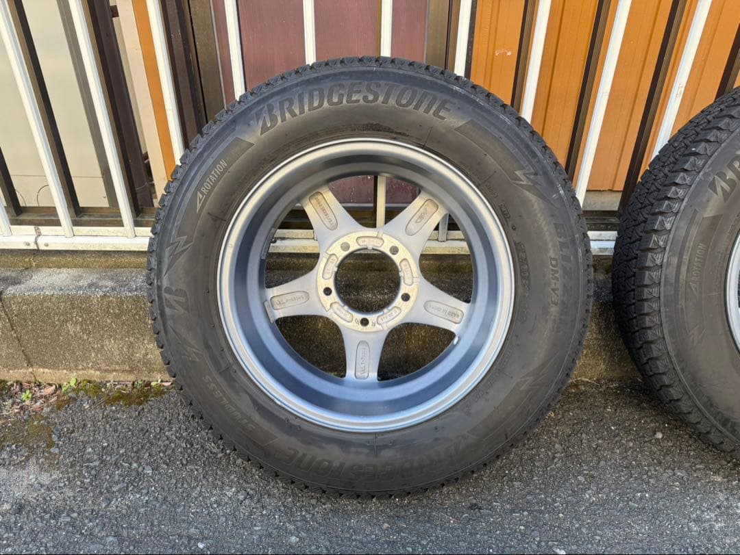 スタッドレスタイヤ・ホイールセット 175/80/16 ブリザックDM-V3