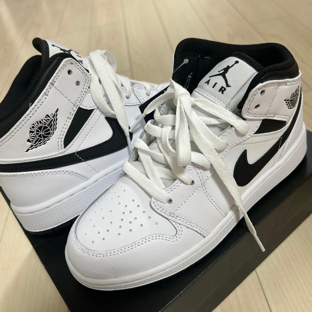 エアジョーダン1MID GS DQ8423-132