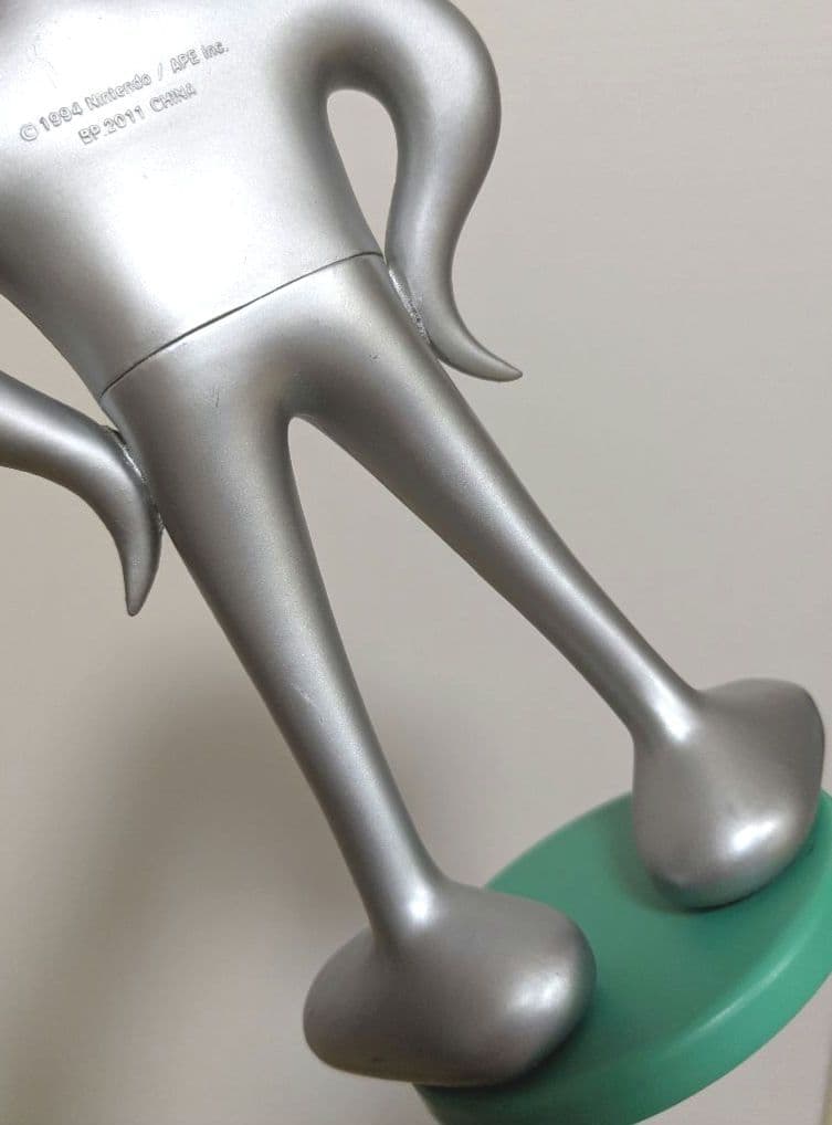 MOTHER2プライズフィギュア★スターマンのむすこ&ネス