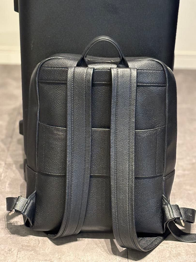 バッグ AUCENTIC Full Grain Leather Backpack