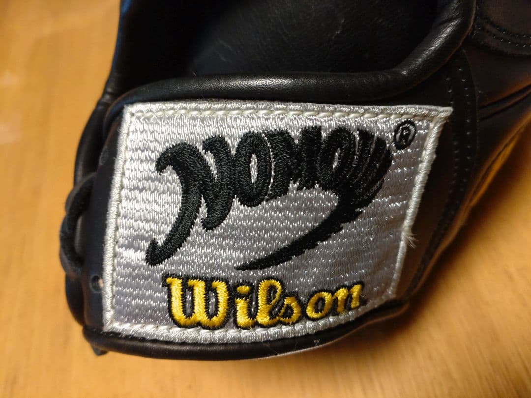 Wilson A2000 硬式グローブ 黒