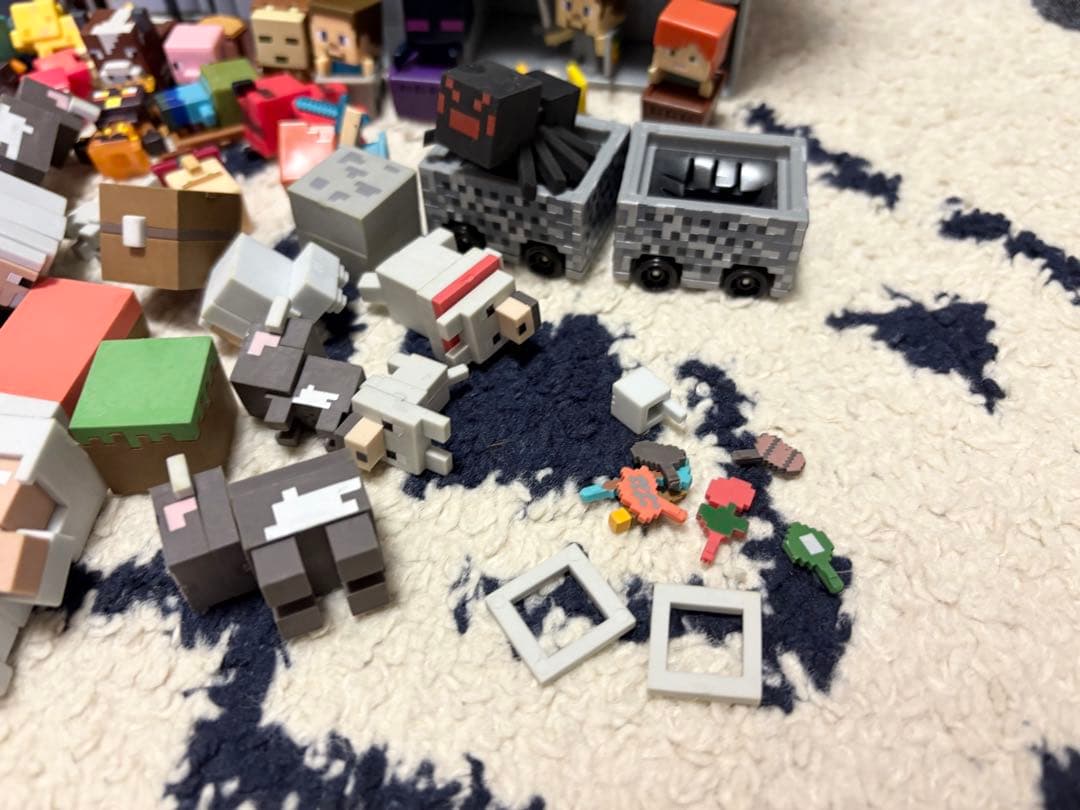 Minecraftマインクラフト マイクラ フィギュア まとめ売り 収納ケース