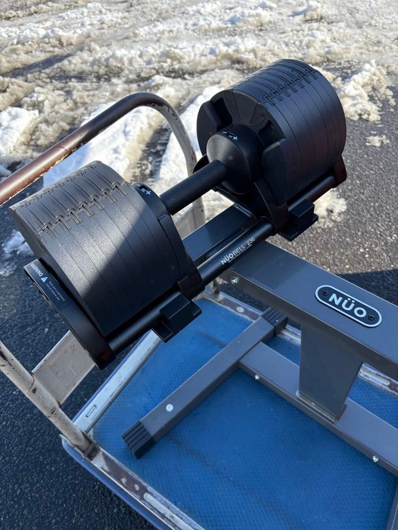 NÜO 可変式ダンベル 専用スタンド付き　36kg