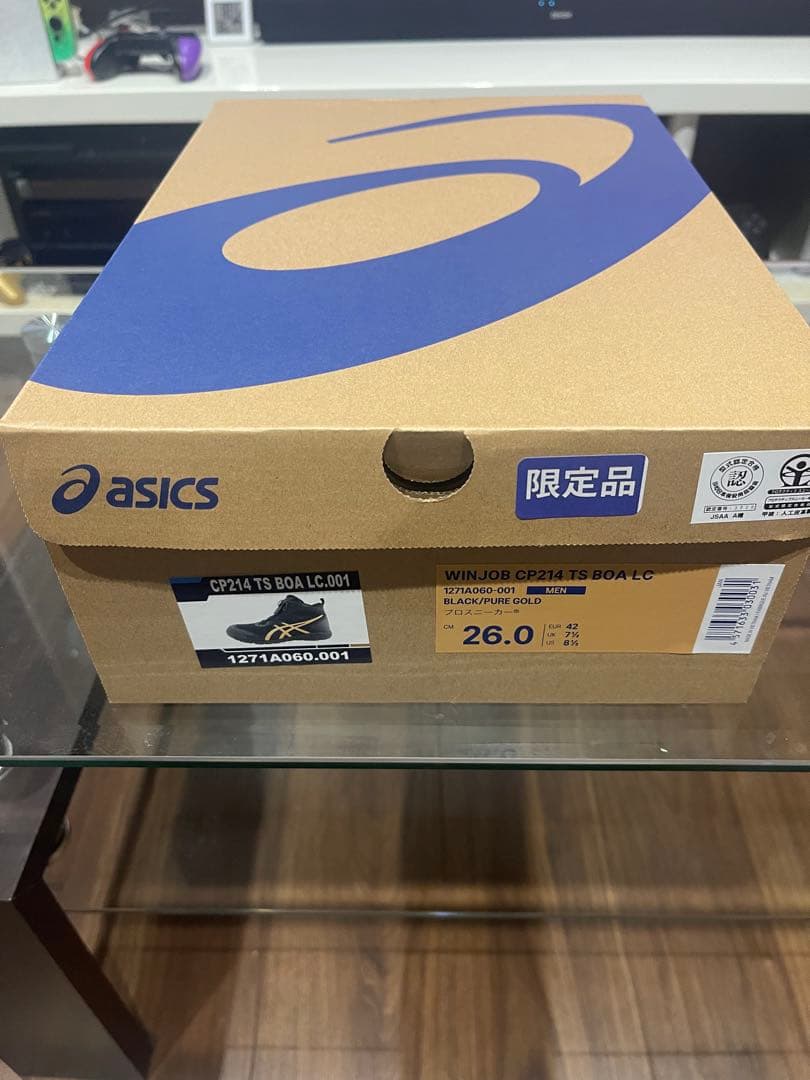 RIN　限定色　新品　ASICS 安全靴 ブラック/ゴールド　26.0