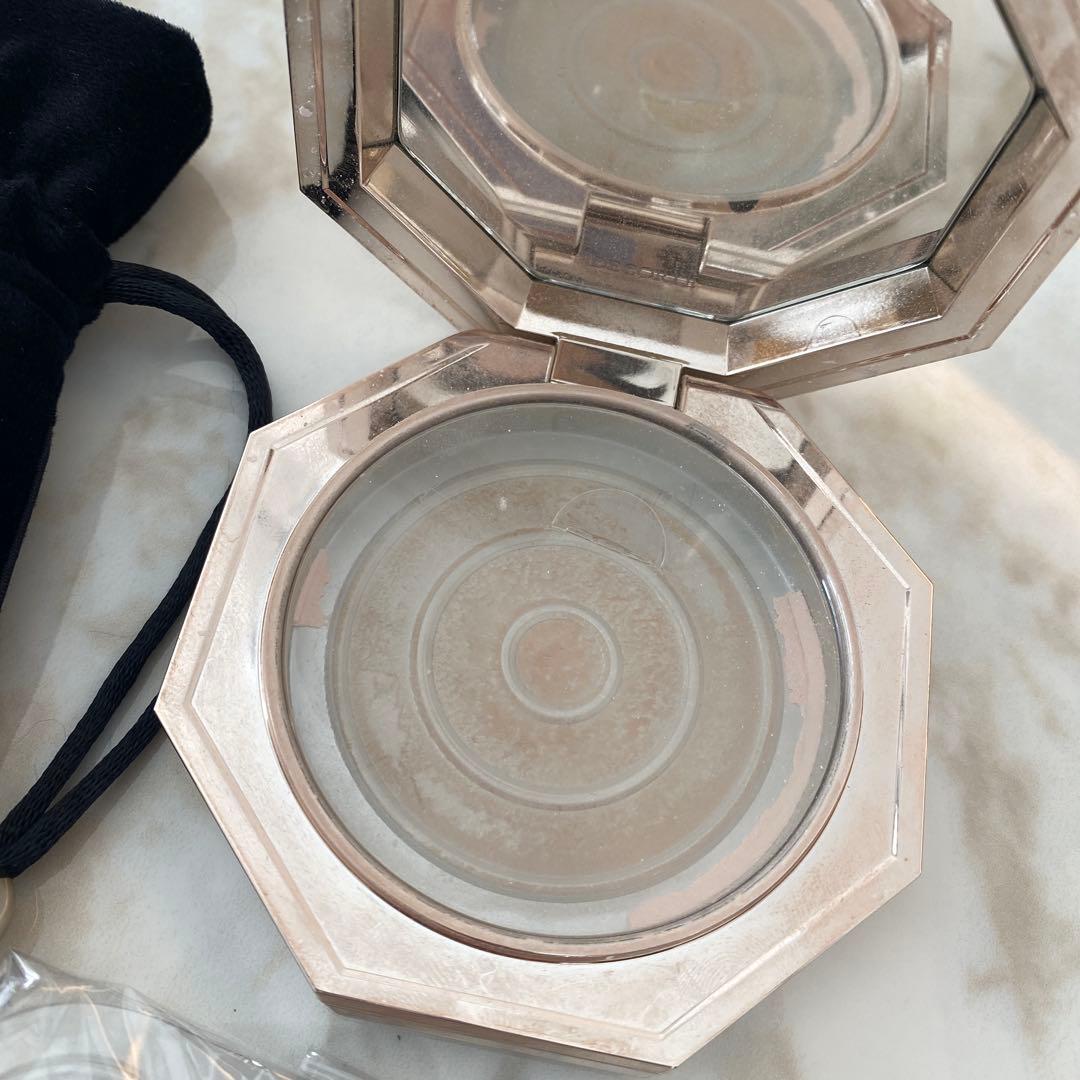 マルセル ワンダース コレクション コスメデコルテ フェイスパウダー XII