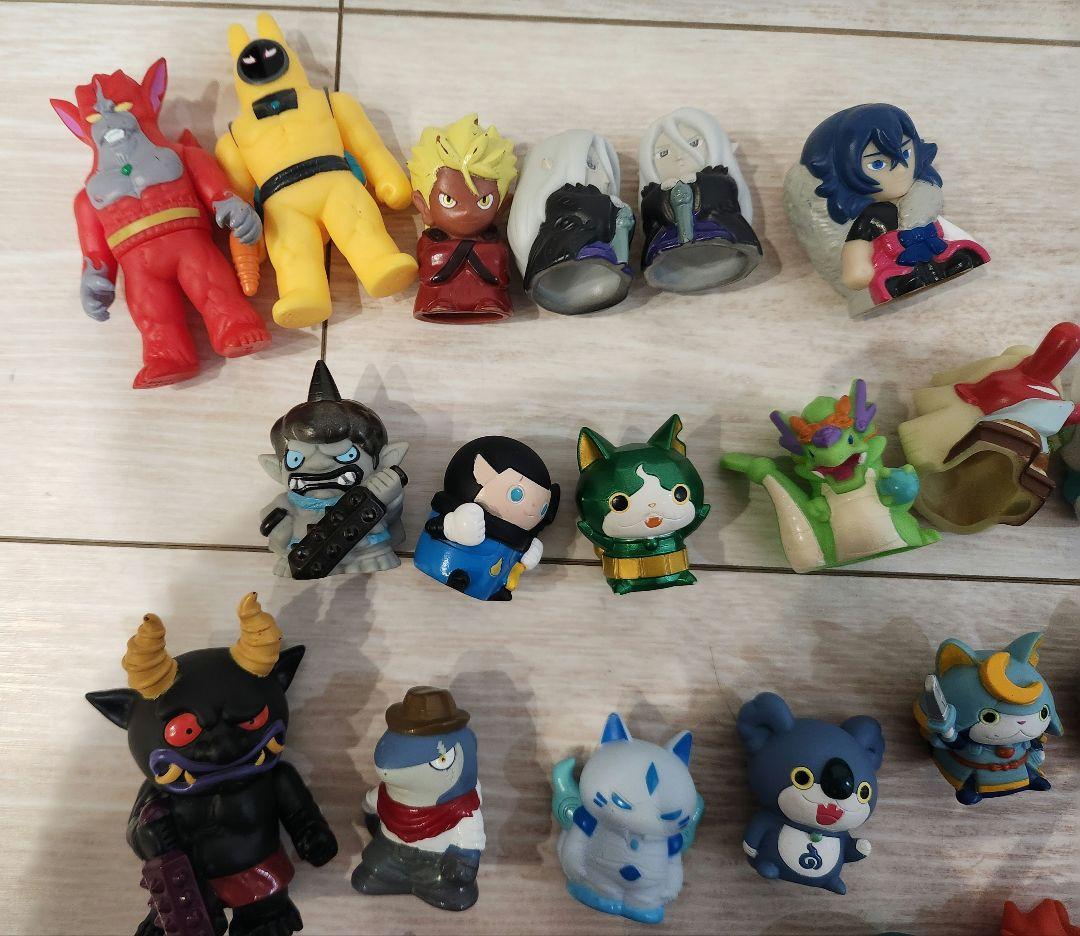 妖怪ウォッチ　指人形　ソフビ　まとめ売り　83体　エンマ　ぬらりひょん　カイラ