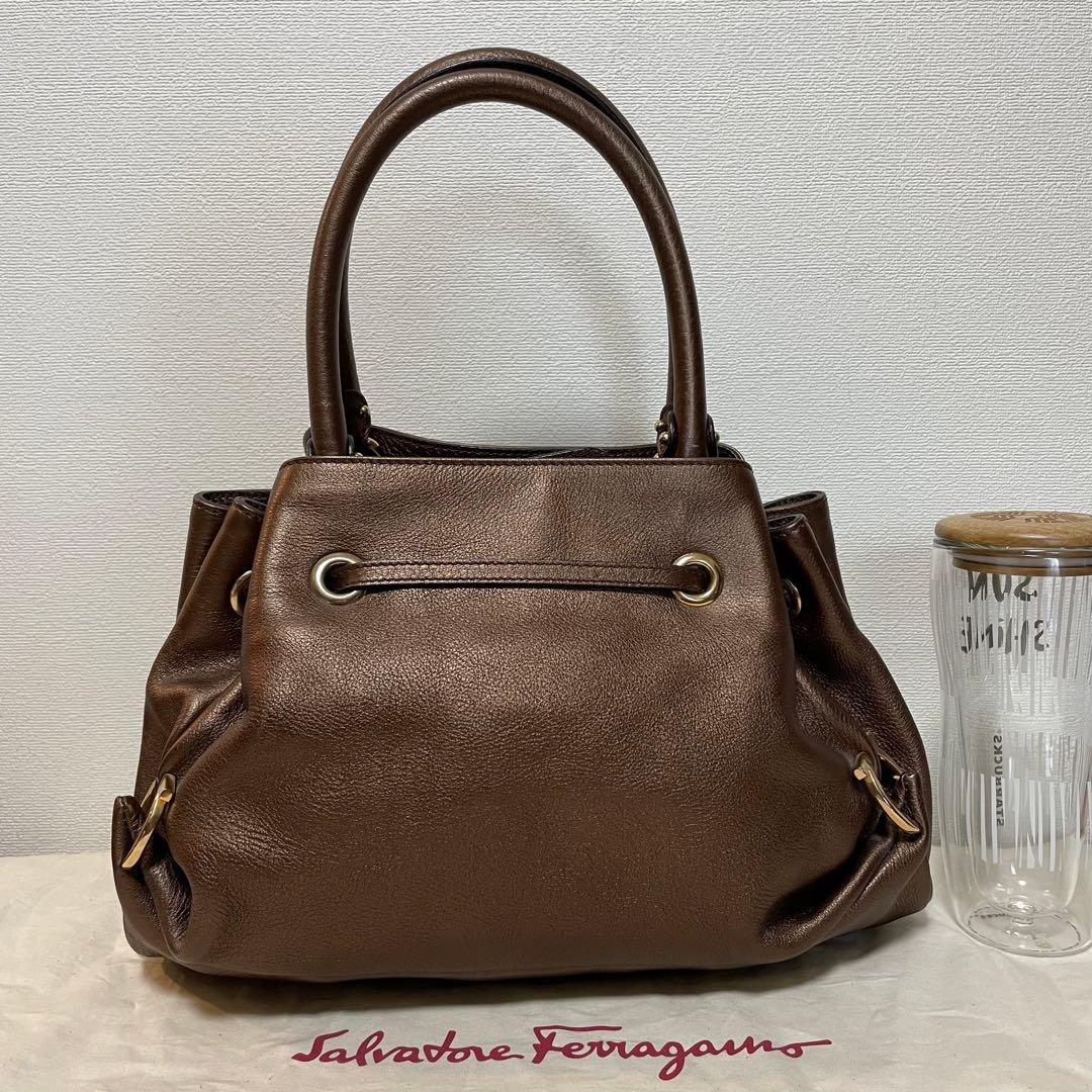《極美品》Ferragamo（フェラガモ）レザー ハンドバッグ ブラウン