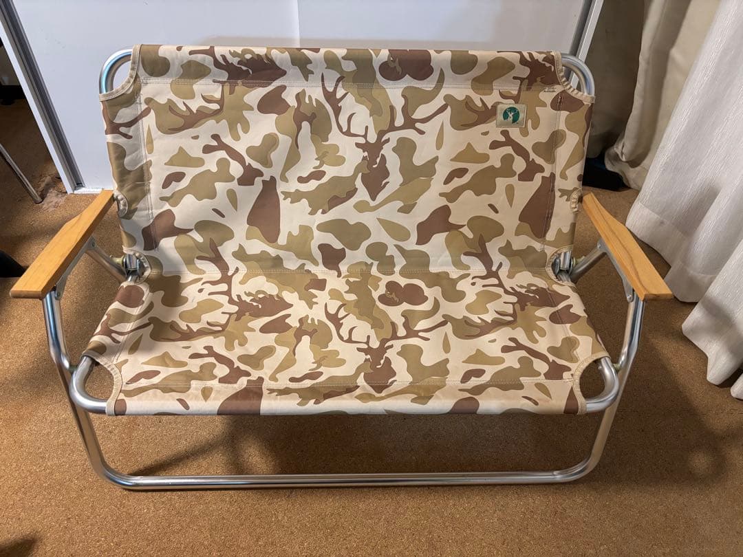 別注鹿ベンチ　UNITED ARROWS✖️キャプテンスタッグ アウトドアベンチ