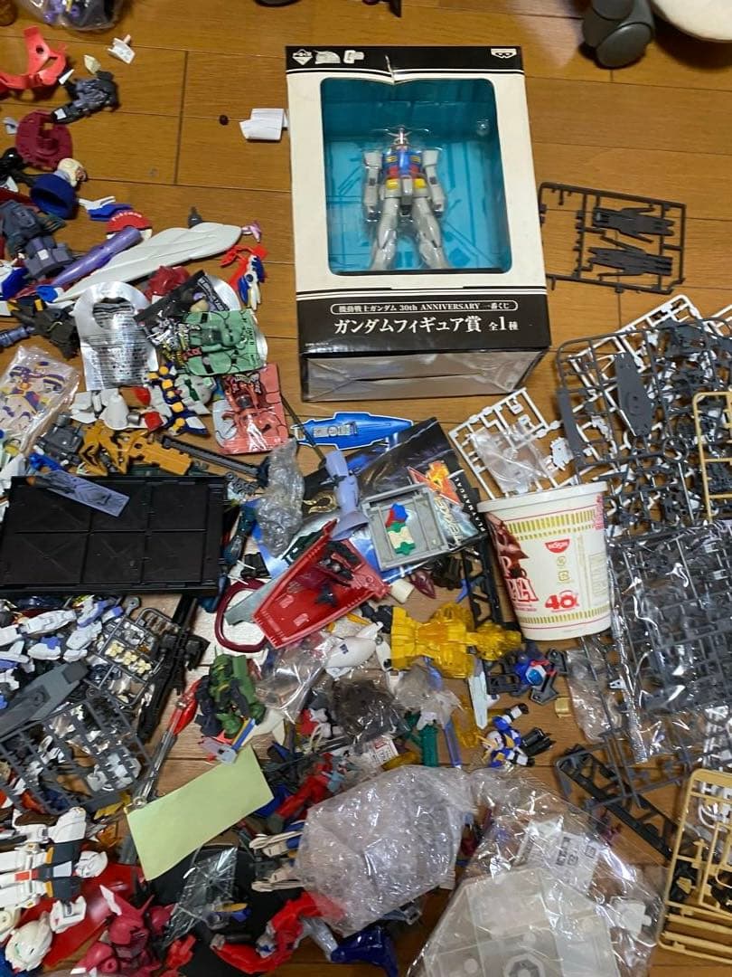 ガンプラ　大量　まとめ売り　フィギュア　hg ベアブリック　その他