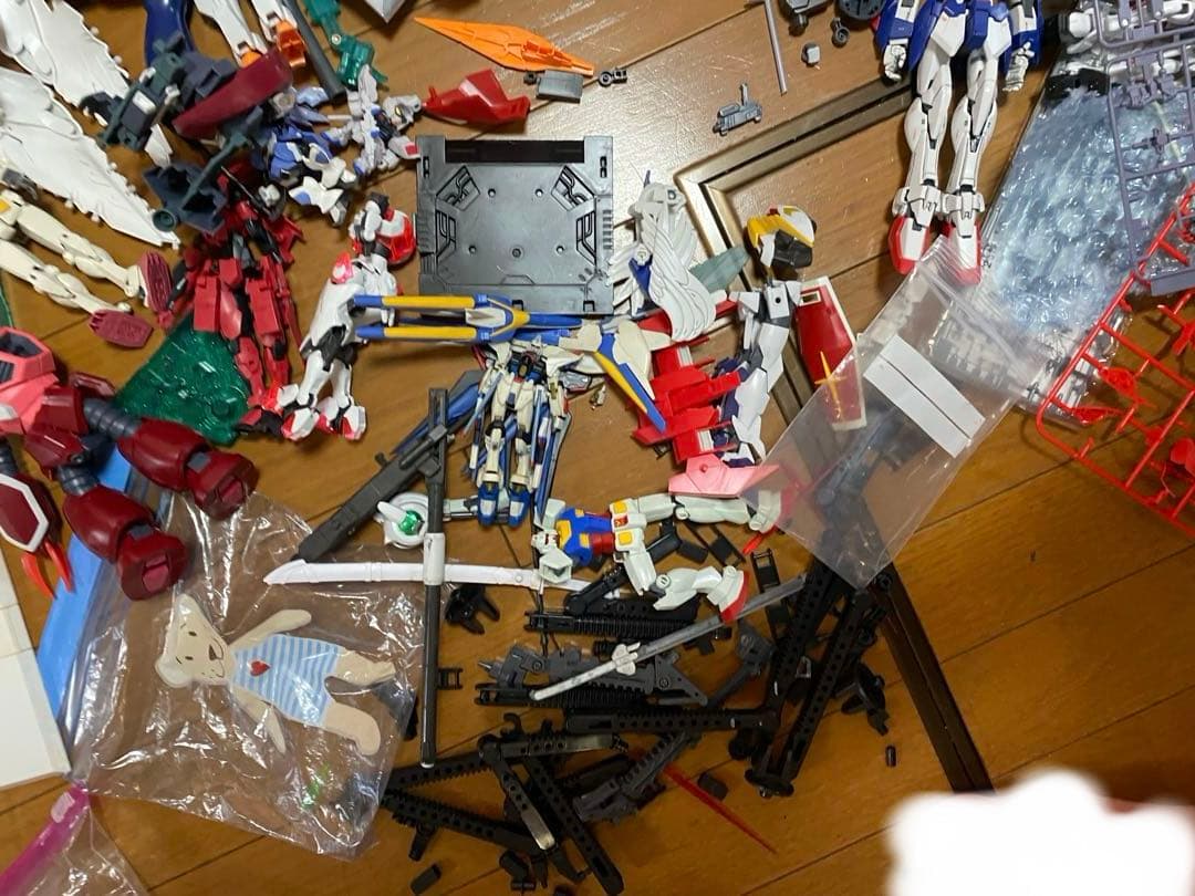 ガンプラ　大量　まとめ売り　フィギュア　hg ベアブリック　その他