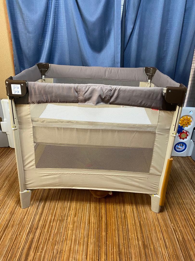 アップリカ　ココネルエアー　美品