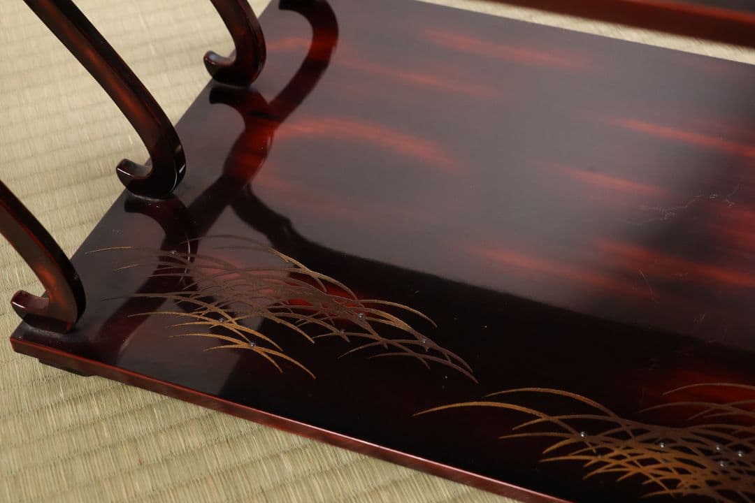 時代 漆芸 鶴図 金銀蒔絵 曙塗 八足 二段卓 木製 花台 銀露【MA661】