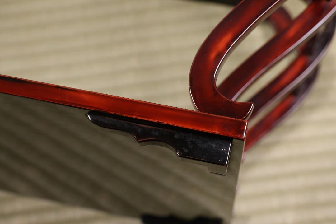 時代 漆芸 鶴図 金銀蒔絵 曙塗 八足 二段卓 木製 花台 銀露【MA661】