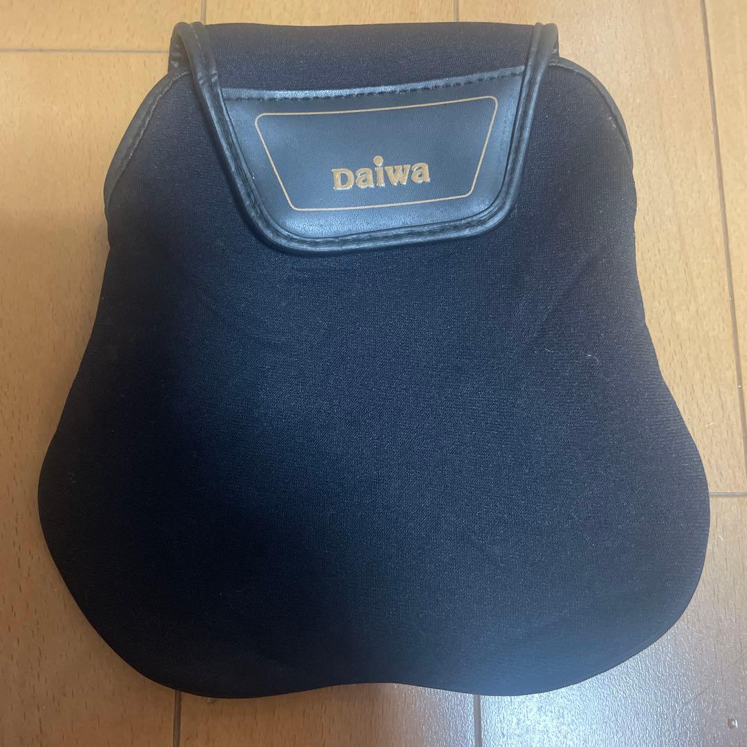 ダイワ　トーナメントISO Z2500LBD レバーブレーキ付きスピニングリール