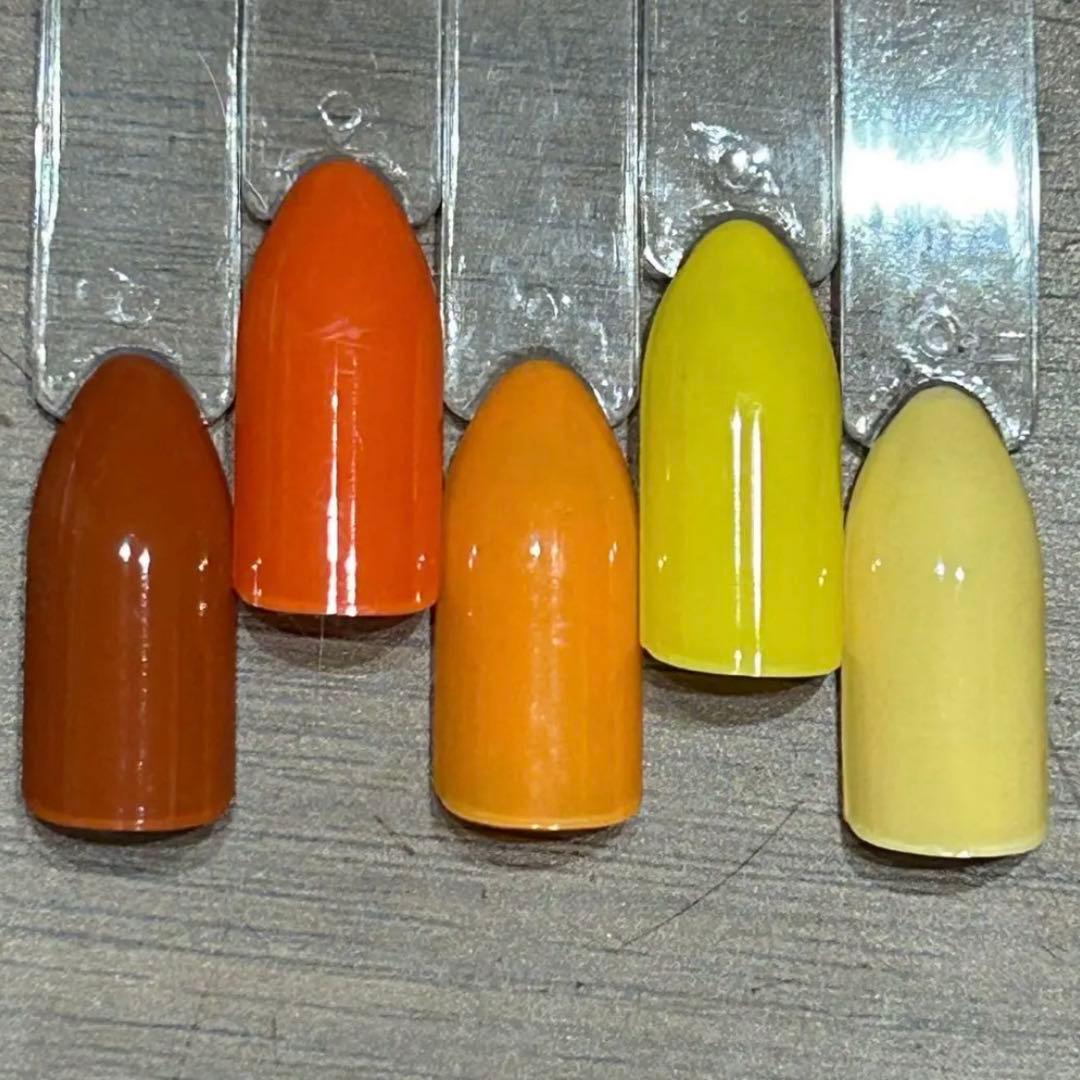 ZOYA／ネイルラッカー(バラ売り可)