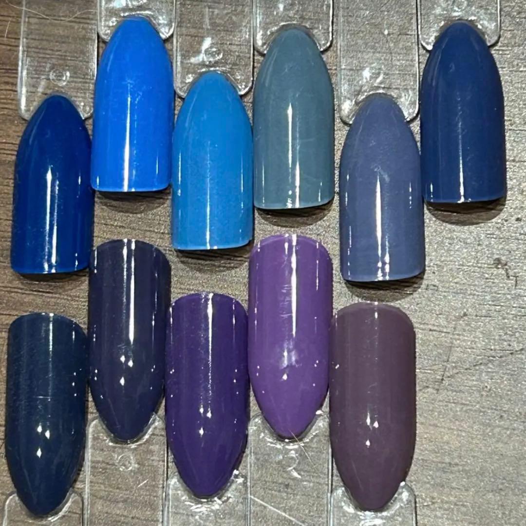 ZOYA／ネイルラッカー(バラ売り可)