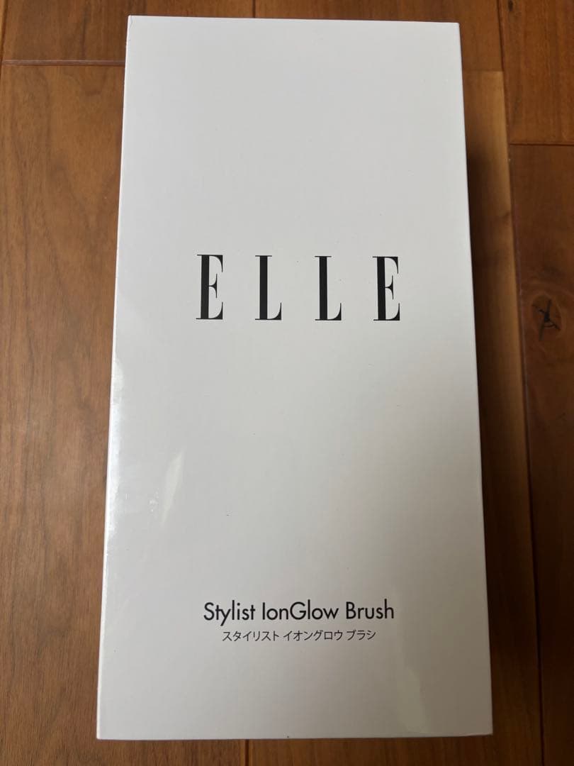 CHOUCHOU × ELLE スタイリストイオングロウブラシ 赤色青色LED