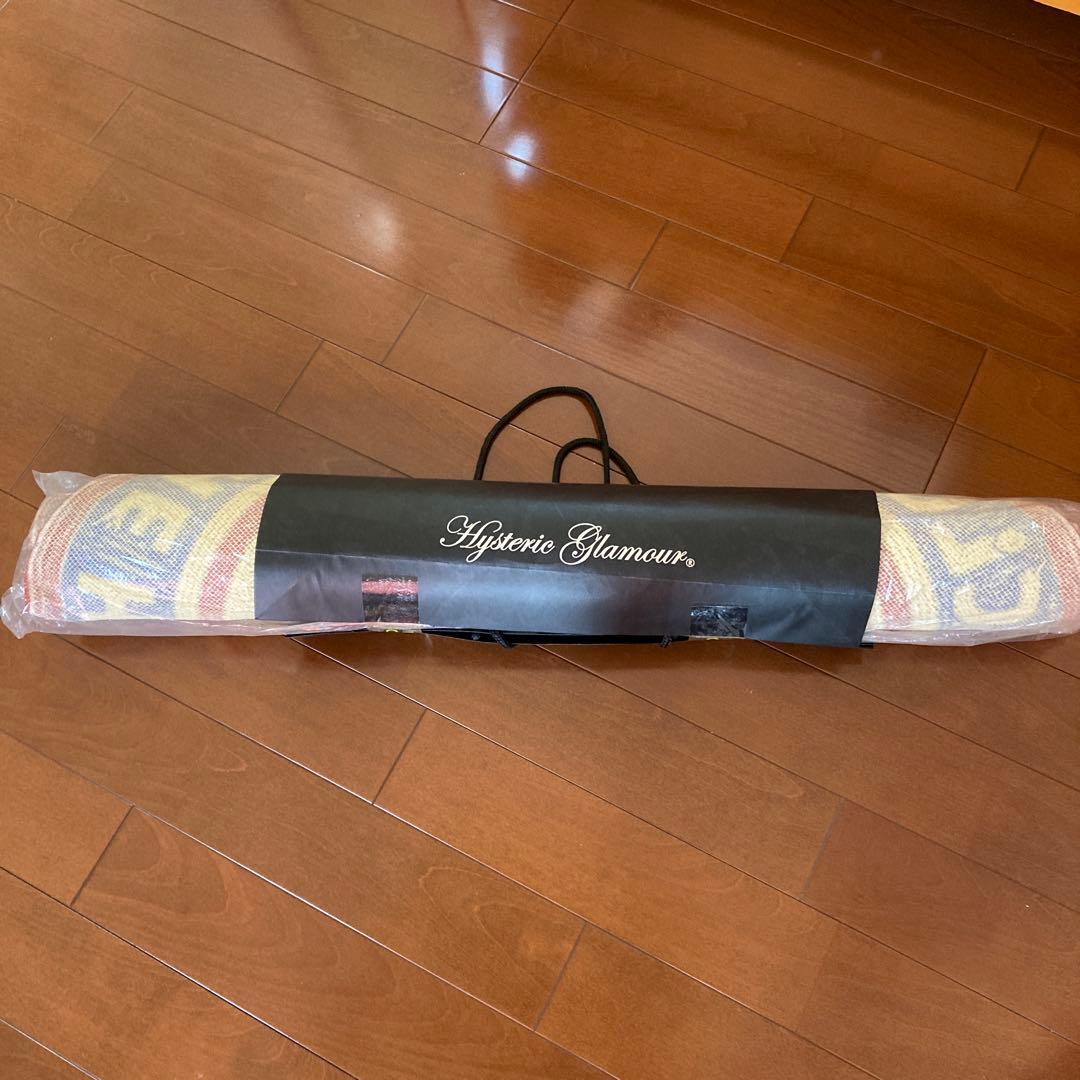 ★ヒステリックグラマー★　 新品　円形ラグマット