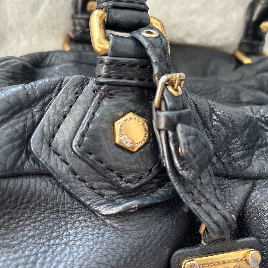 Marc by Marc Jacobs ブラックハンドバッグ
