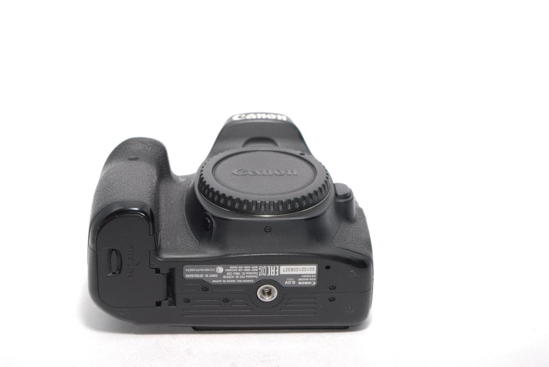 ✨Canon EOS 80D✨高性能モデル✨高速AF＆手ぶれ補正✨一眼レフカメラ