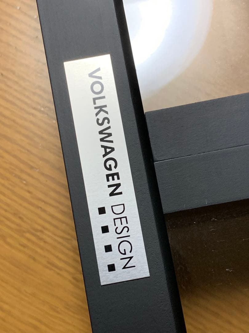 VW フォルクスワーゲン特注製　ミニカー飾りケース　1/43 ８台収納　未使用