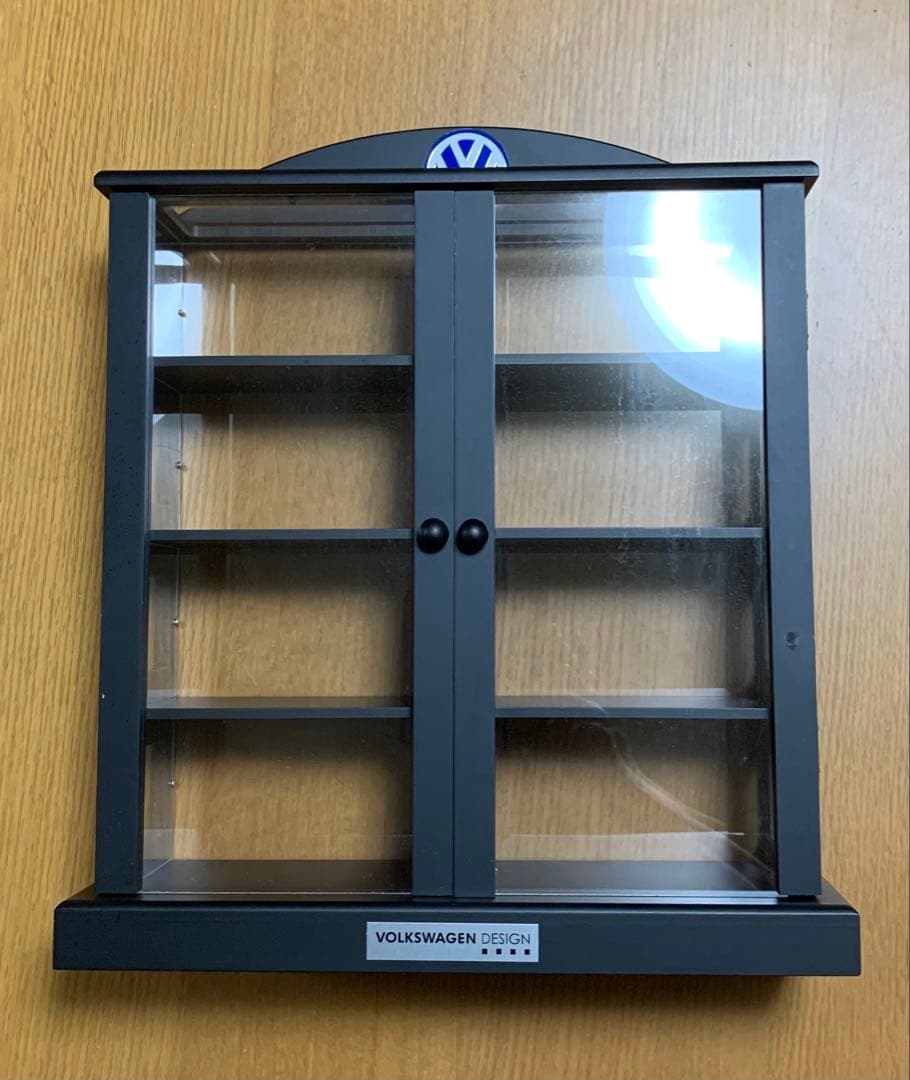 VW フォルクスワーゲン特注製　ミニカー飾りケース　1/43 ８台収納　未使用