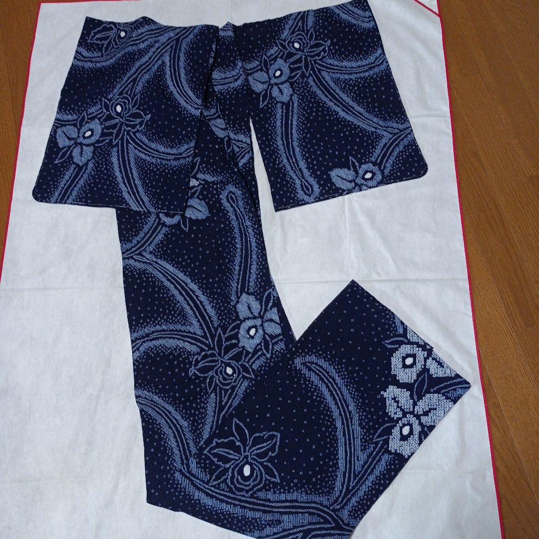 未使用　有松絞り　絞り浴衣　　花柄　仕付け糸付き