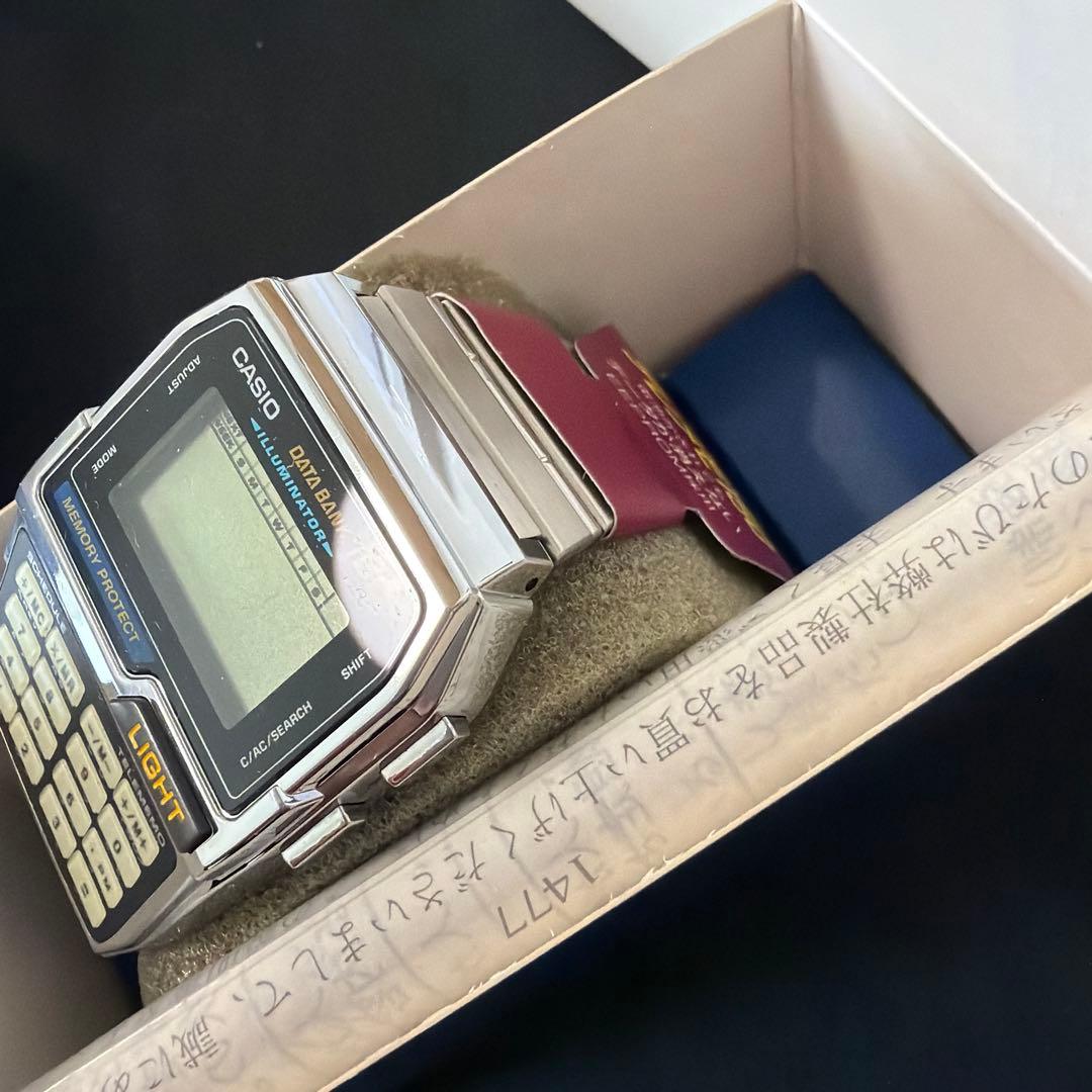 未使用　CASIO DATA BANK150 Digital watch