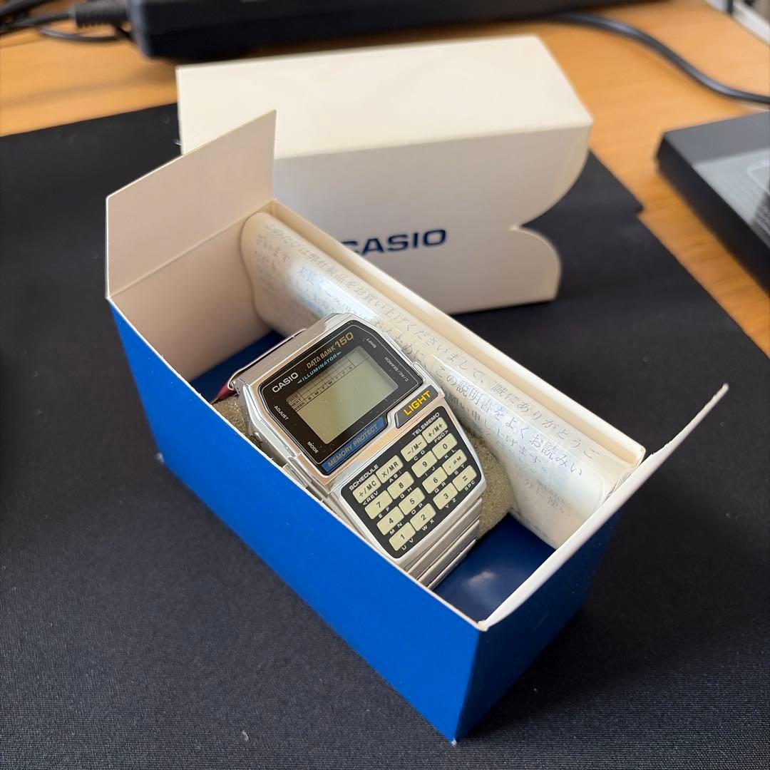 未使用　CASIO DATA BANK150 Digital watch