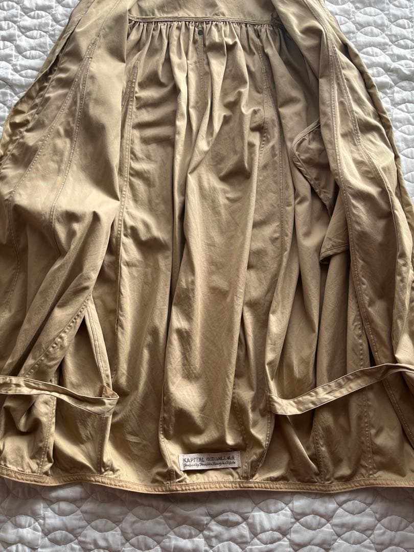kapital 襟 コーデュロイ ジップアップ ロングコート ベージュ