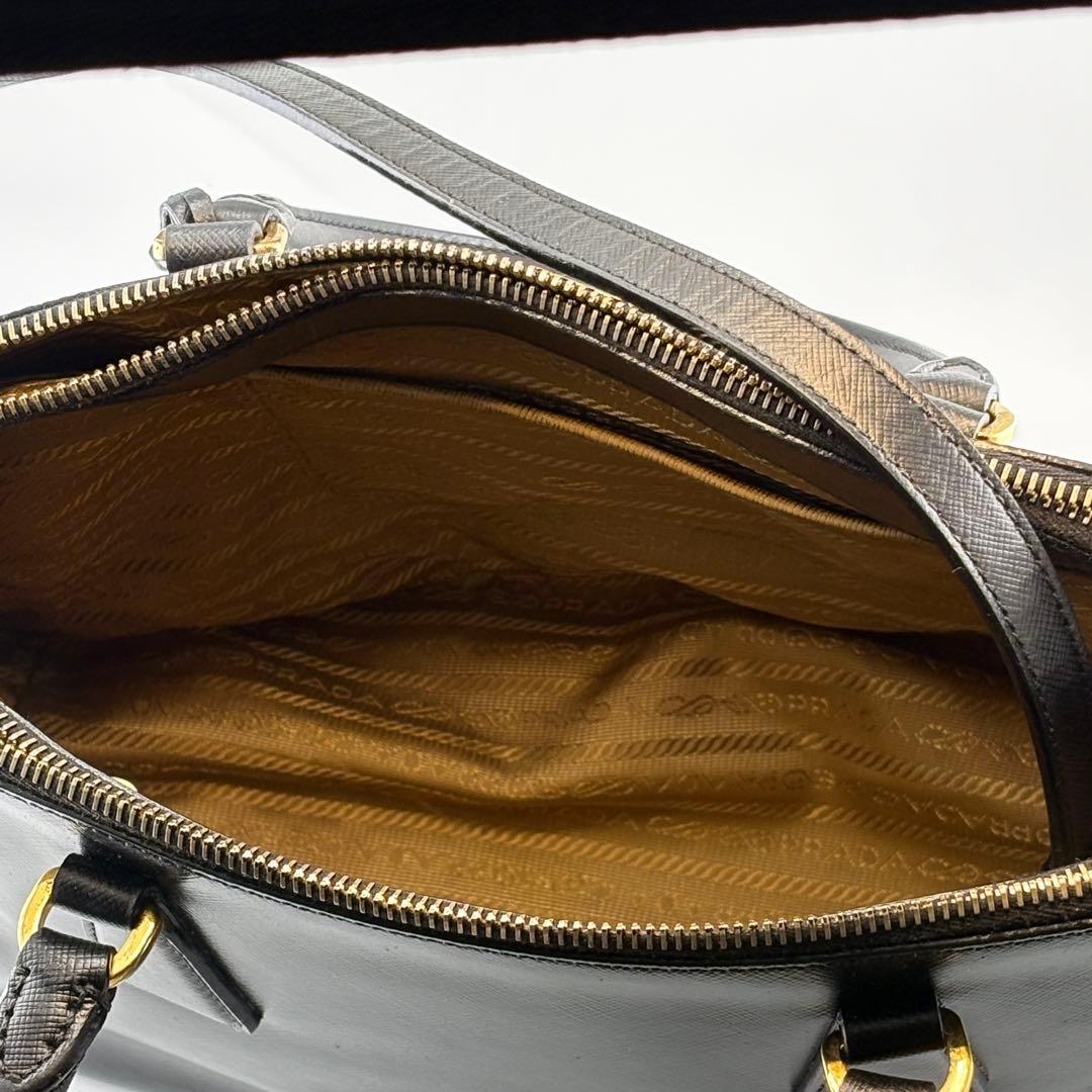 PRADAサフィアーノLUX2WAY黒ゴールド金具BN1801 ギャランティ付き