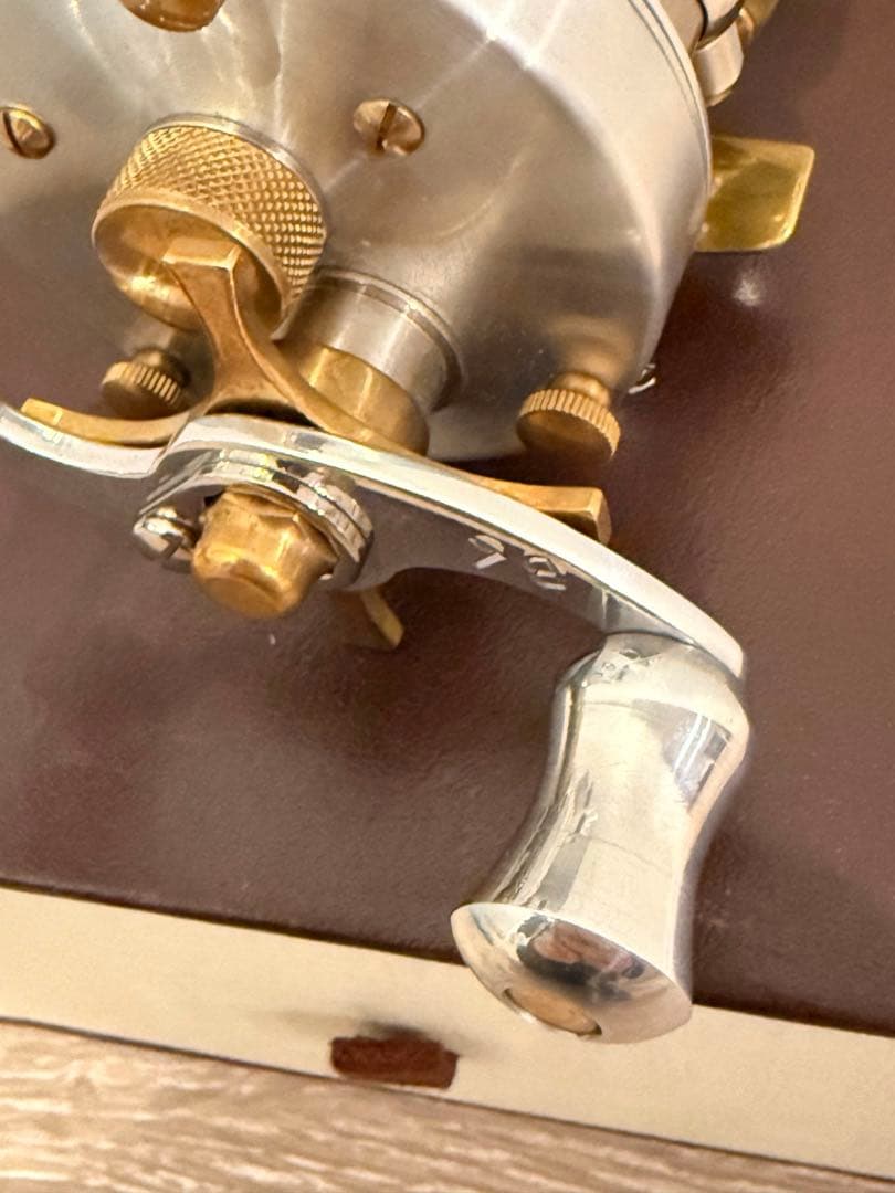 五十鈴工業 ブライトリバー　LIVER FM-53A 中古美品・カスタム品