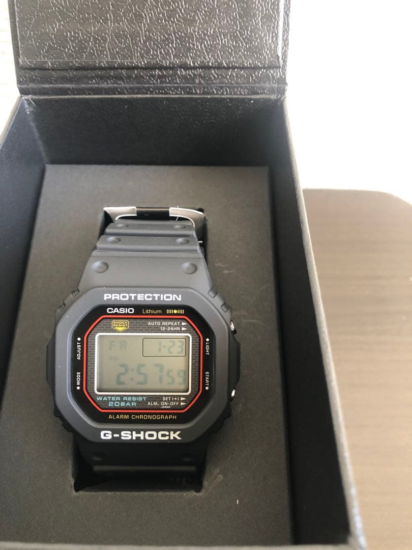 初代G-SHOCK復刻モデルバイオマスプラスチック採用DW-5000R-1AJF