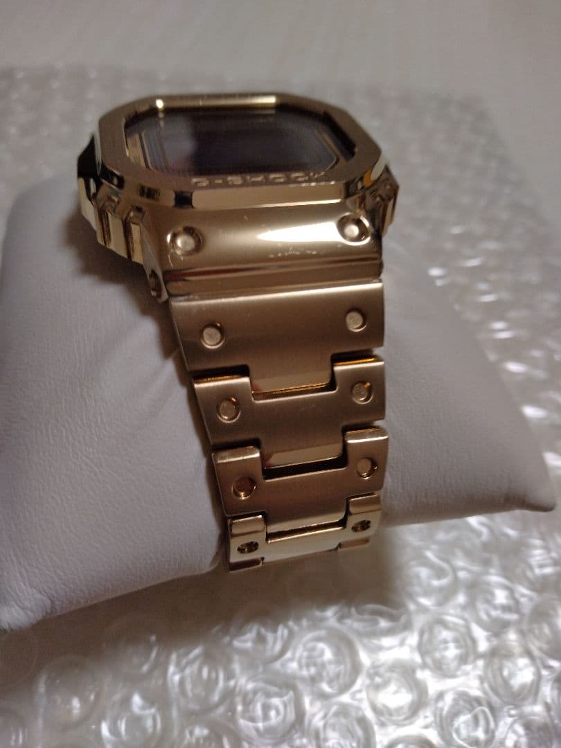 （64）【未使用に近い、極美品】G-SHOCK　GMW-B5000 ゴールド
